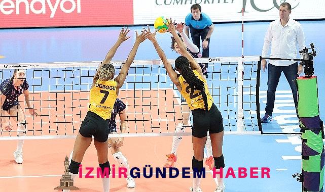 VakıfBank, CEV Şampiyonlar Ligi’nde Pazova’yı 3-1 ile geçti